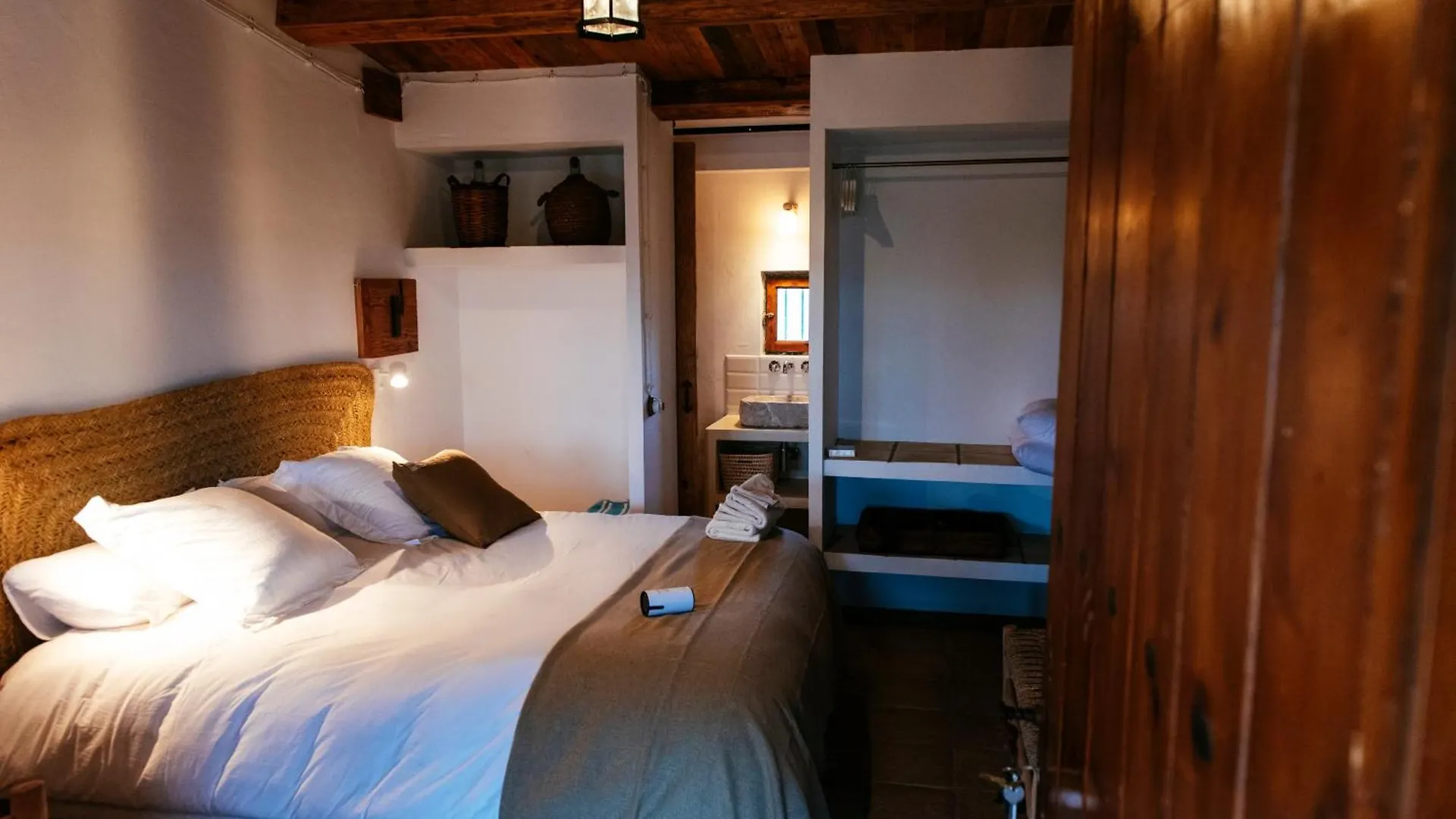 Villa Casa Hostalets - Renovated Casa In The Middle Of The Olive Trees Near The Beach Riudoms Espanha