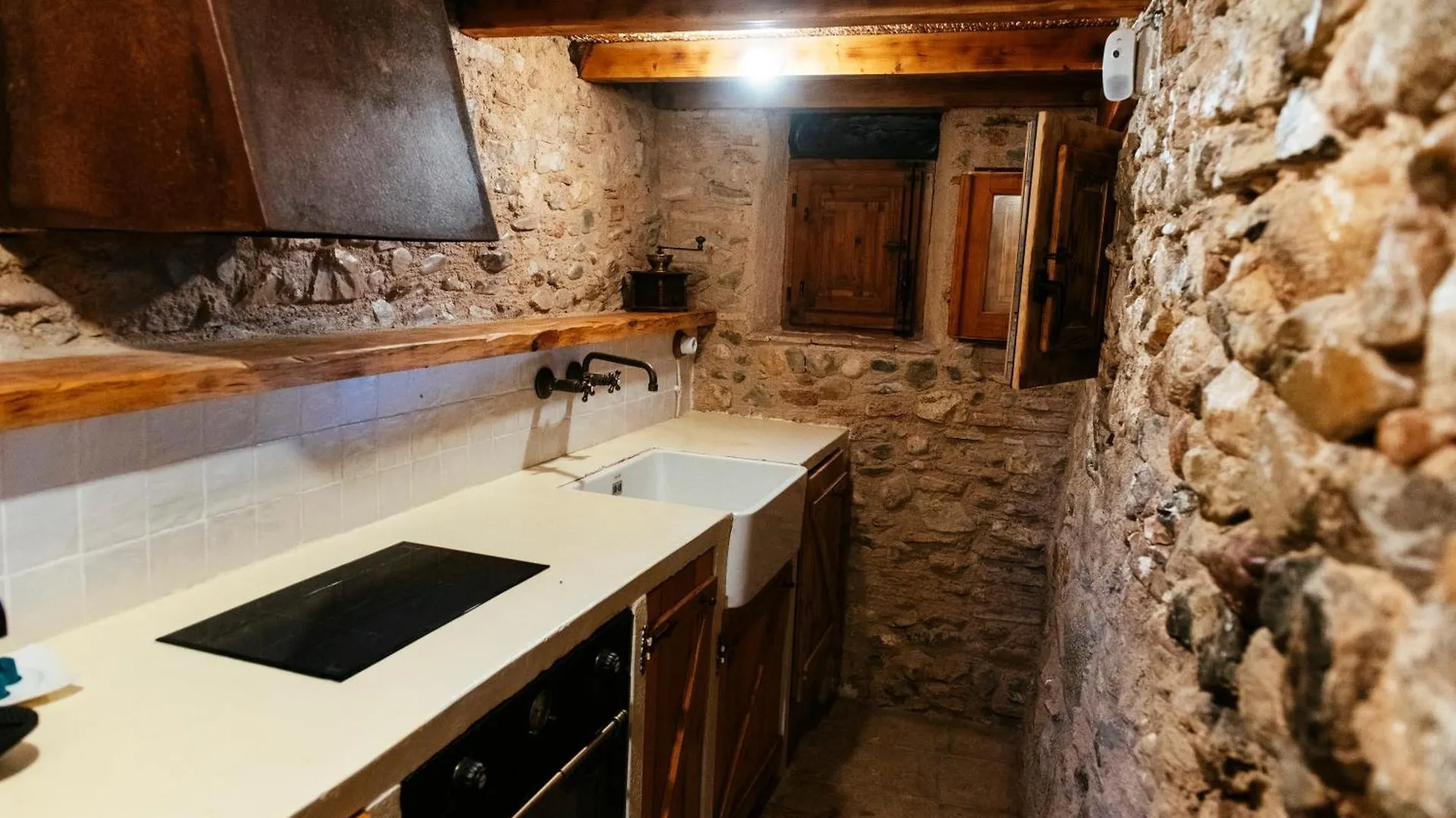 Casa Hostalets - Renovated Casa In The Middle Of The Olive Trees Near The Beach Riudoms 0*,  Espanha