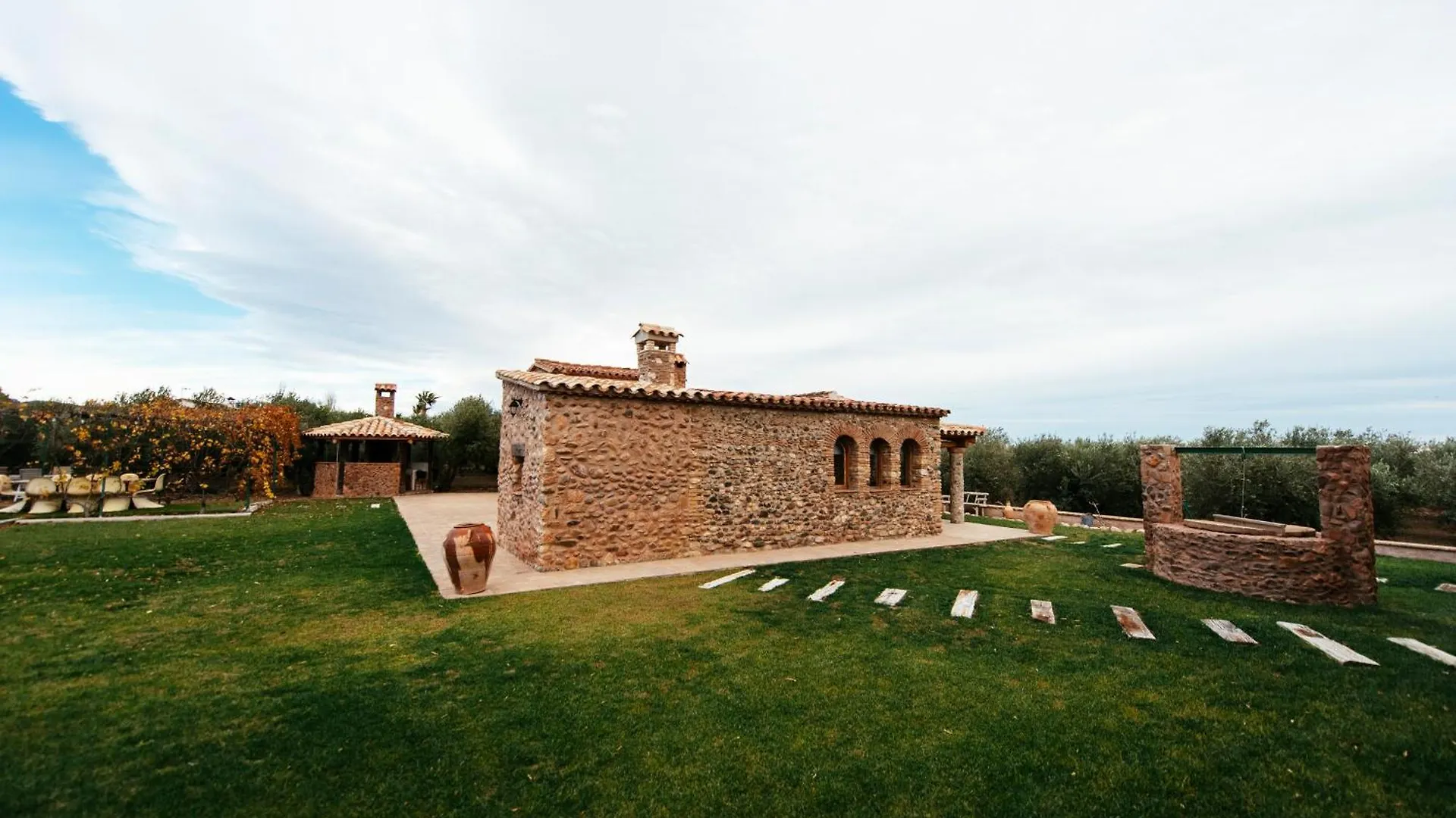 Villa Casa Hostalets - Renovated Casa In The Middle Of The Olive Trees Near The Beach Riudoms